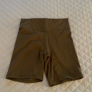 Vitality (Balance Athletica) Cloud Biker Short - Olive Green (Size M)